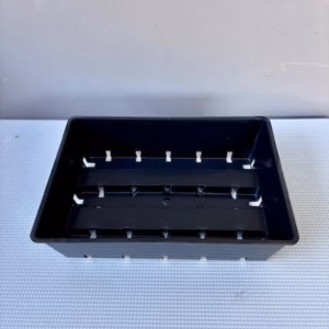 Plastic growing tray/punnet/pot small